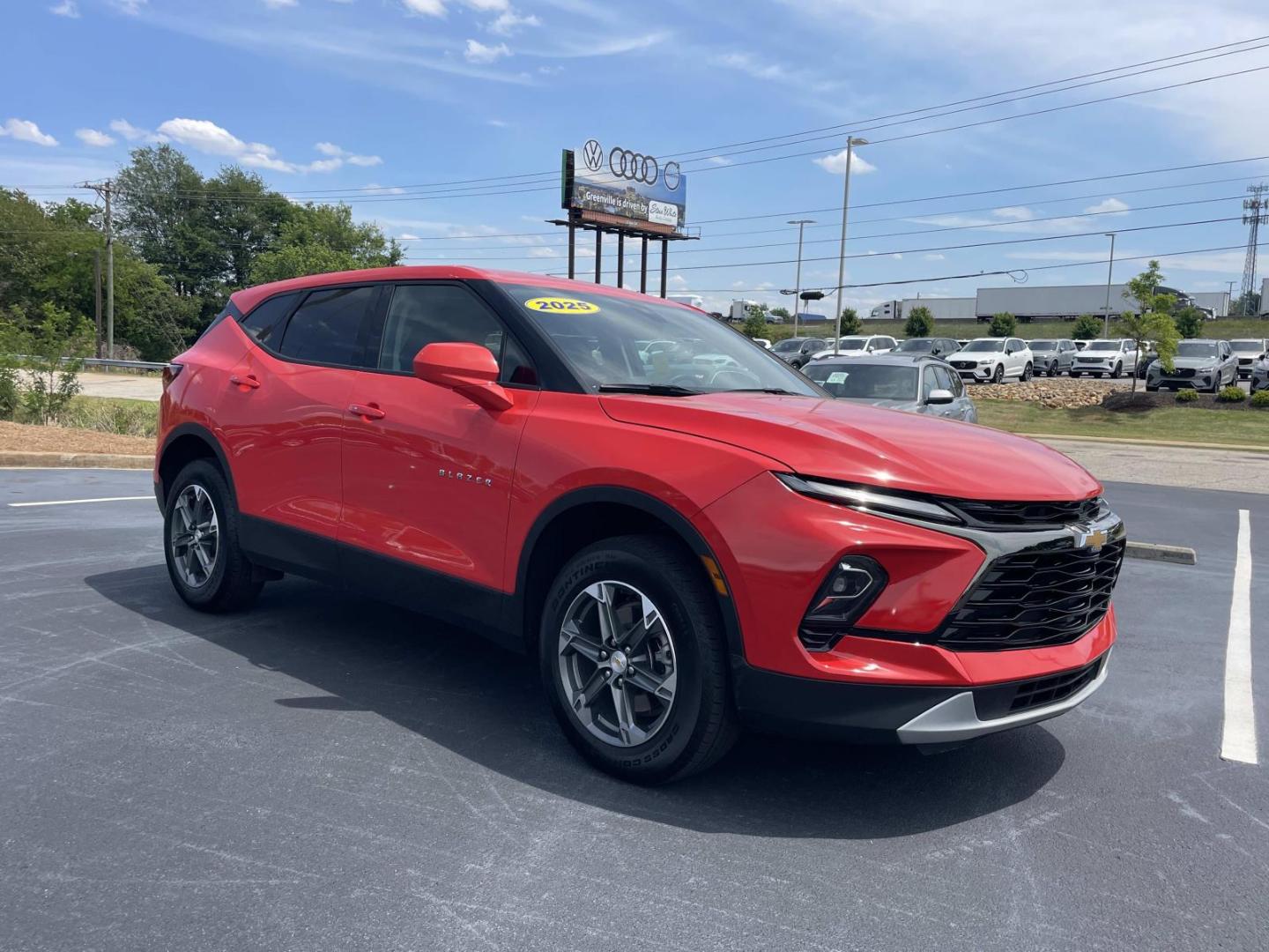 2025 Chevrolet Blazer 2.0T 2LT AWD's photo
