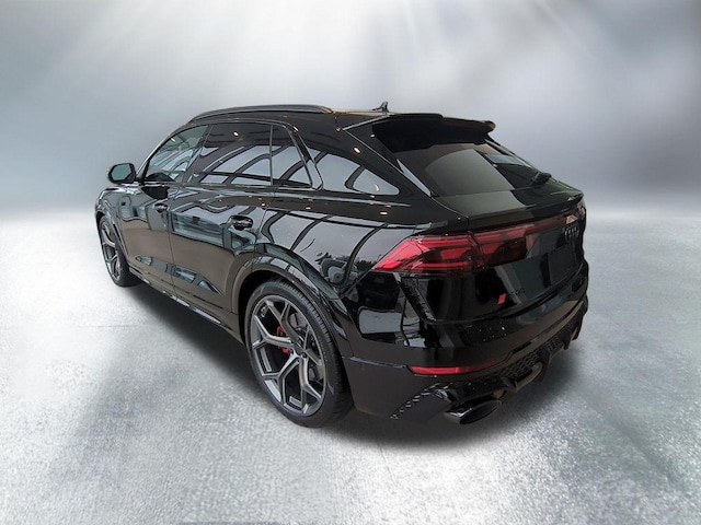 2026 Audi RS Q8 SUV performance