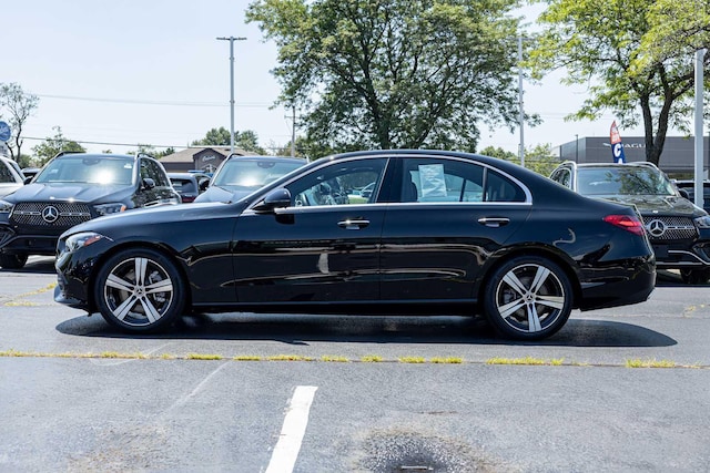 2025 Mercedes-Benz C 300
