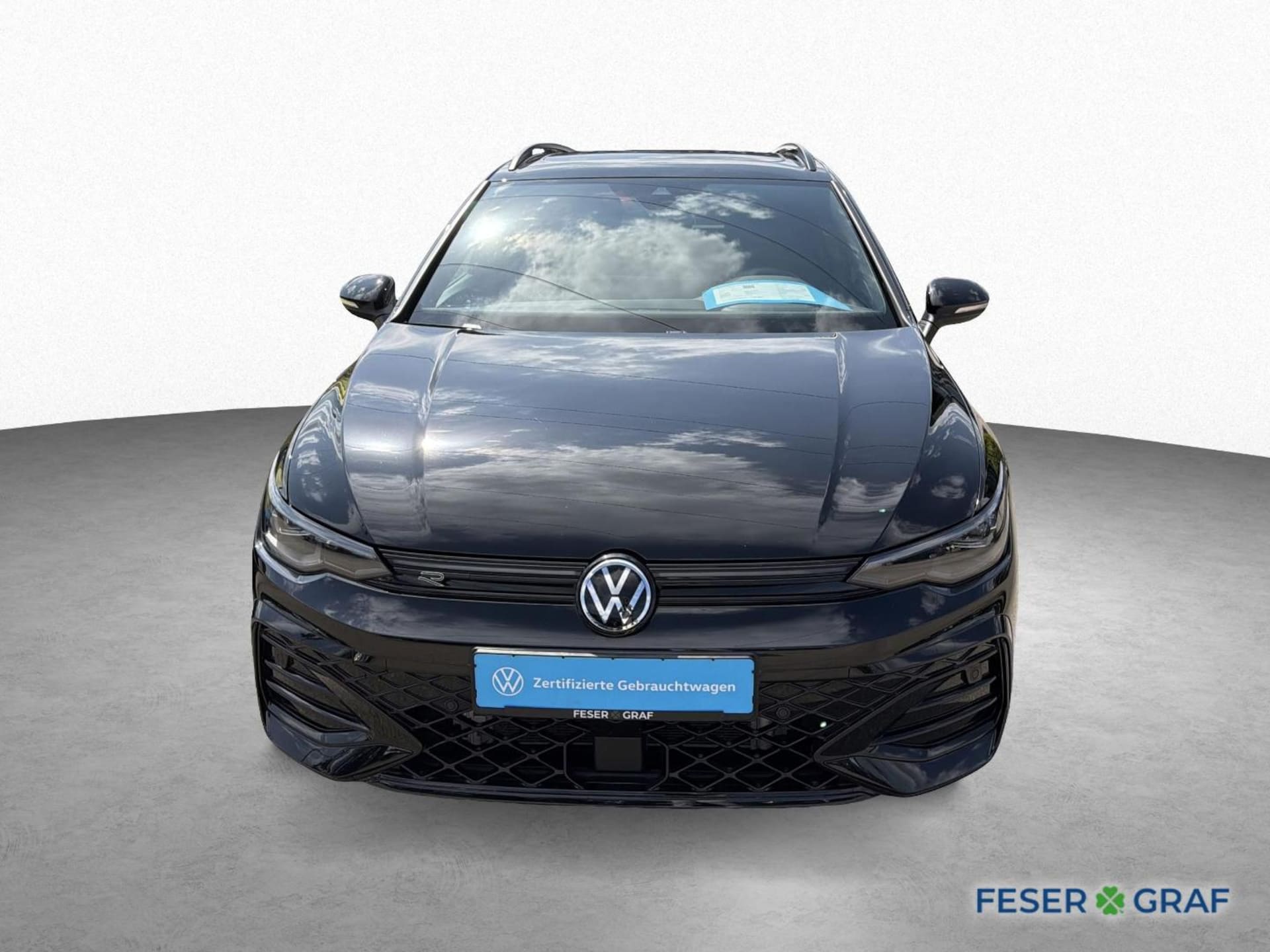 Volkswagen Golf Variant R-Line