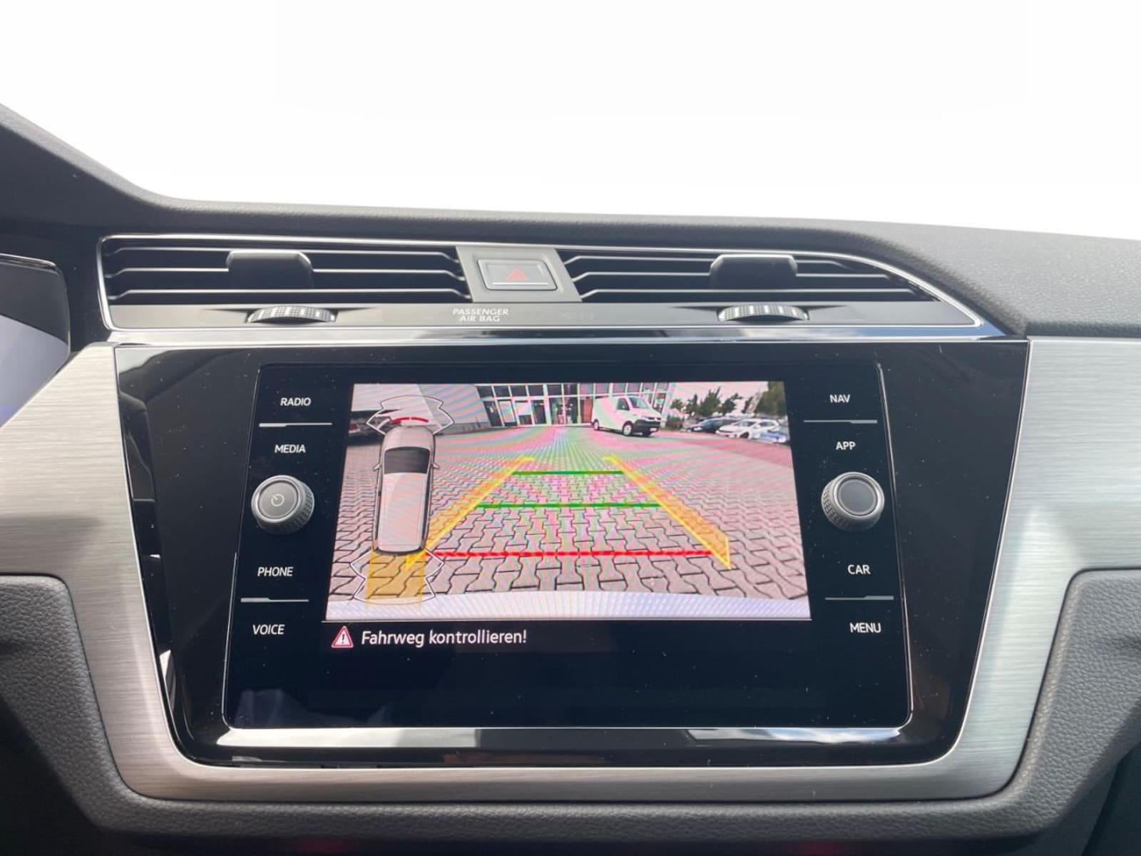 Volkswagen Touran – Bild 17