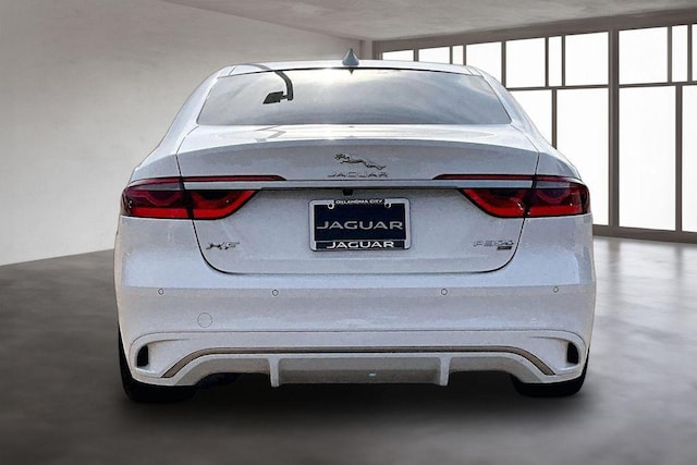 2022 Jaguar XF