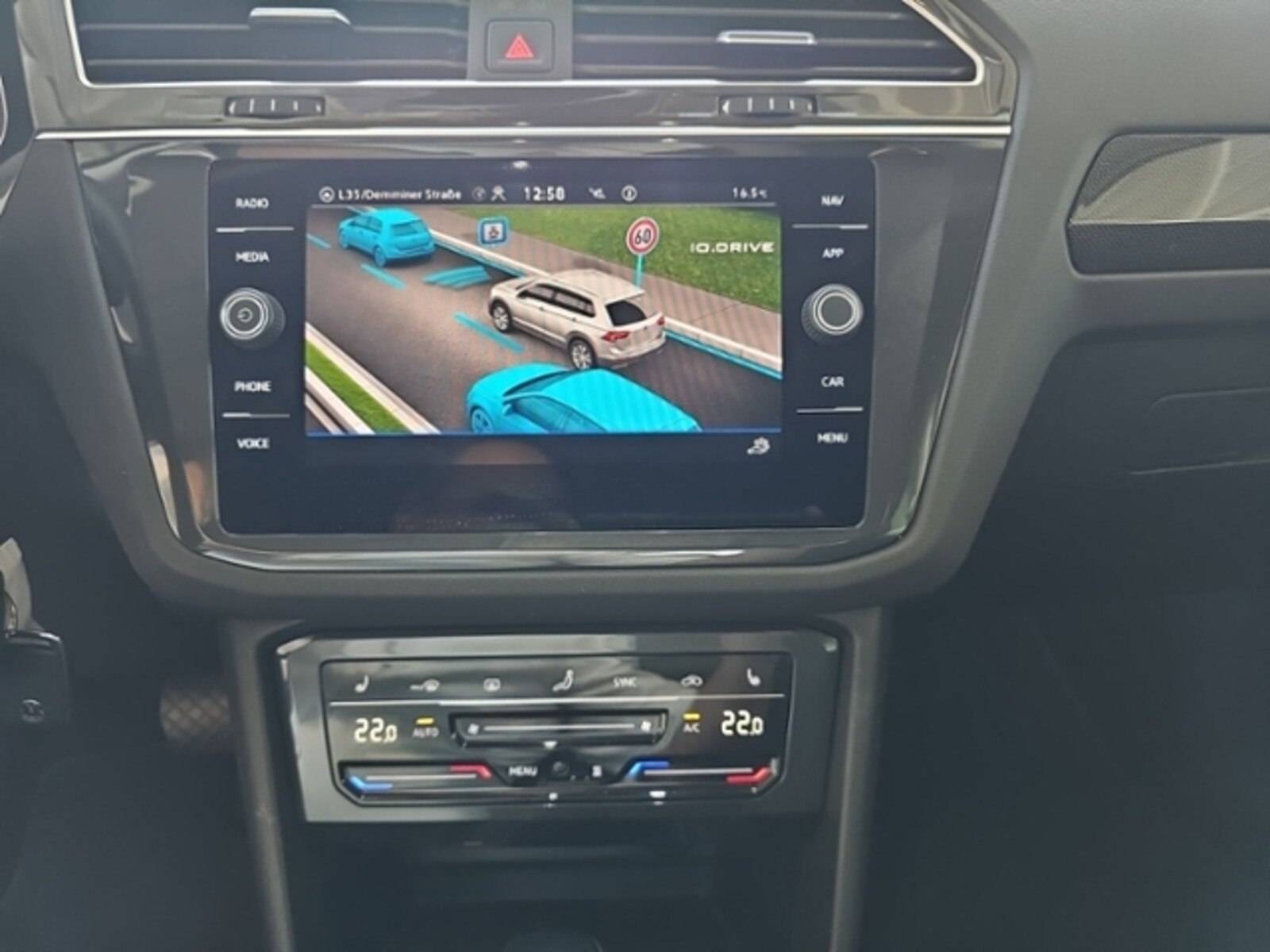 Volkswagen Tiguan – Bild 13