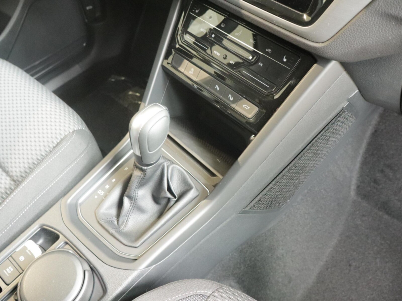 Volkswagen Touran – Bild 12