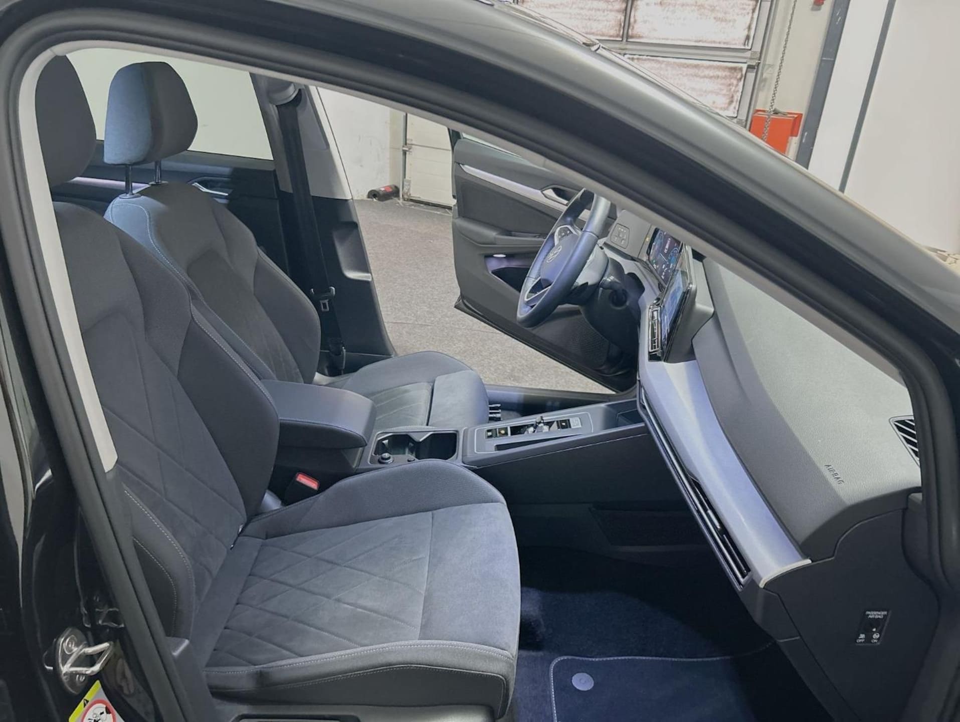 Volkswagen Golf Variant Life