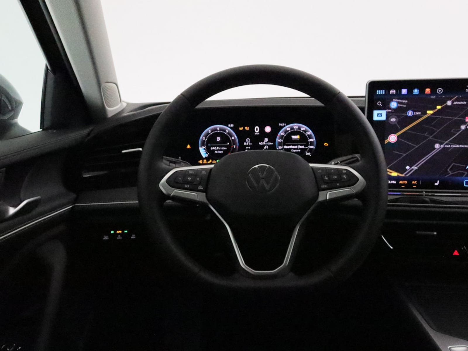 Volkswagen Passat – Bild 14