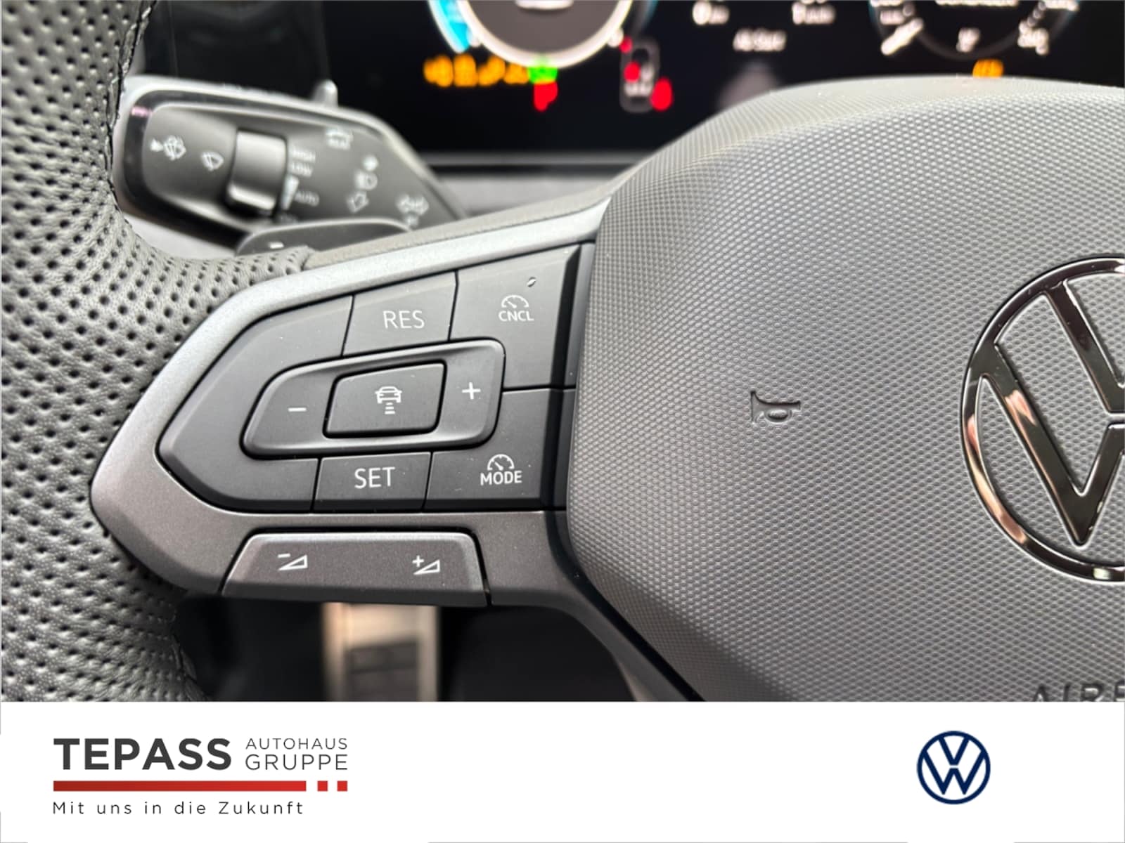 Volkswagen Tiguan – Bild 12
