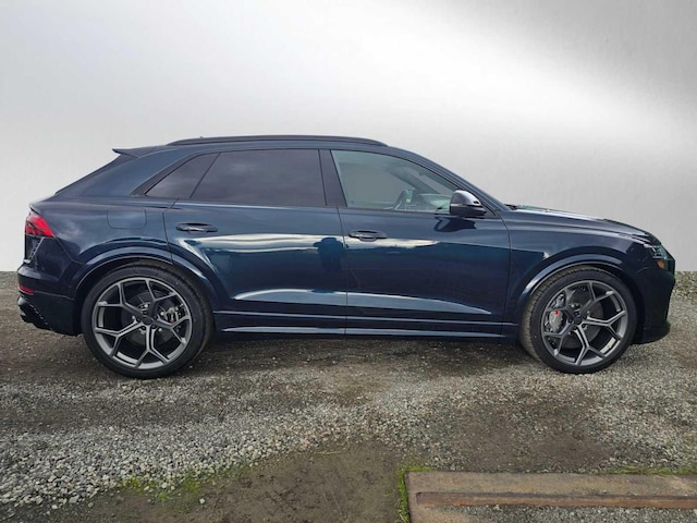 2026 Audi RS Q8 SUV performance