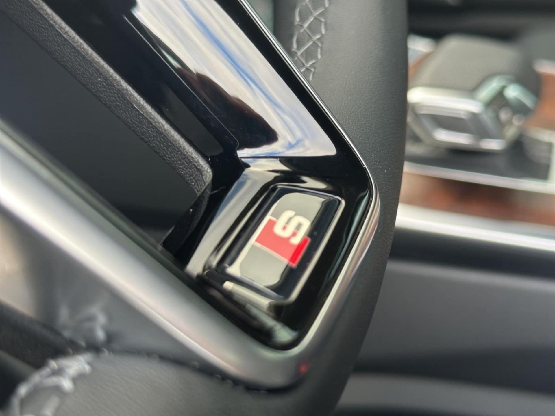 Audi S6 Avant