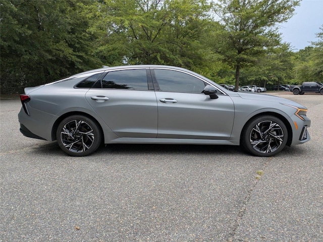 2025 Kia K5