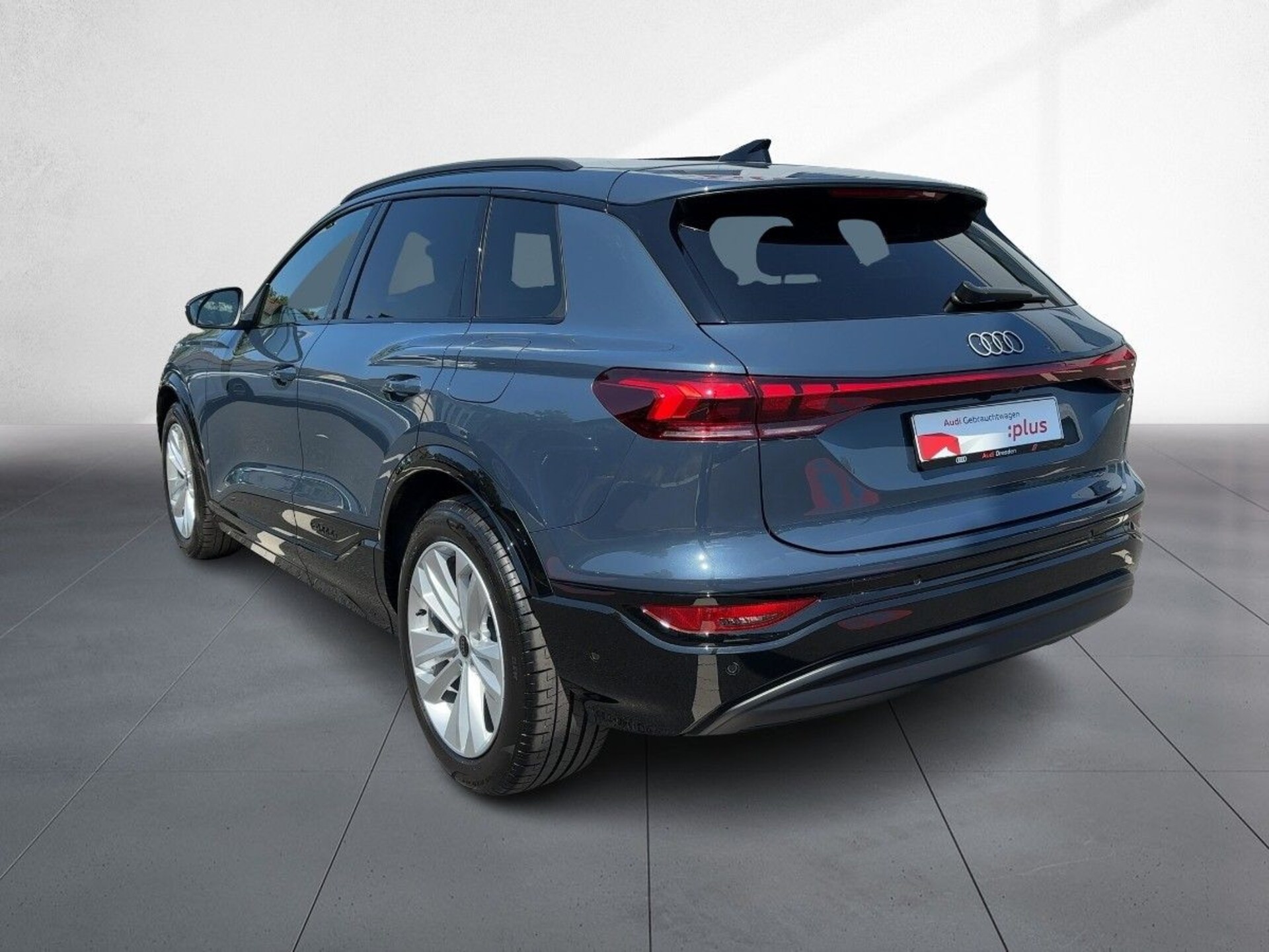 Audi Q6 SUV e-tron