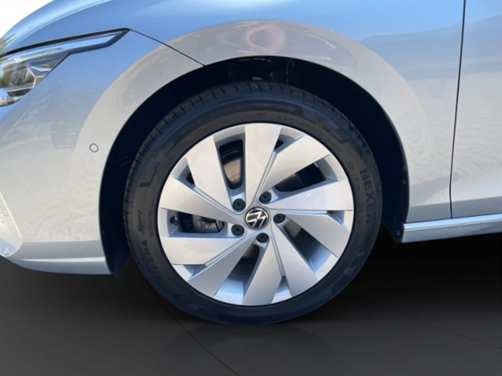 Volkswagen Golf Variant Style