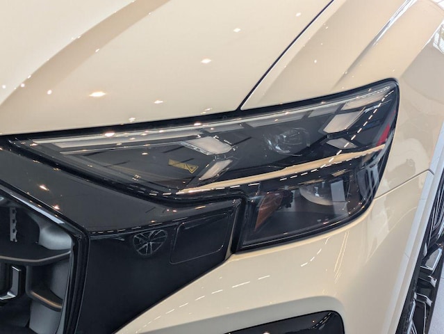 2026 Audi SQ8 Prestige - Photo 13