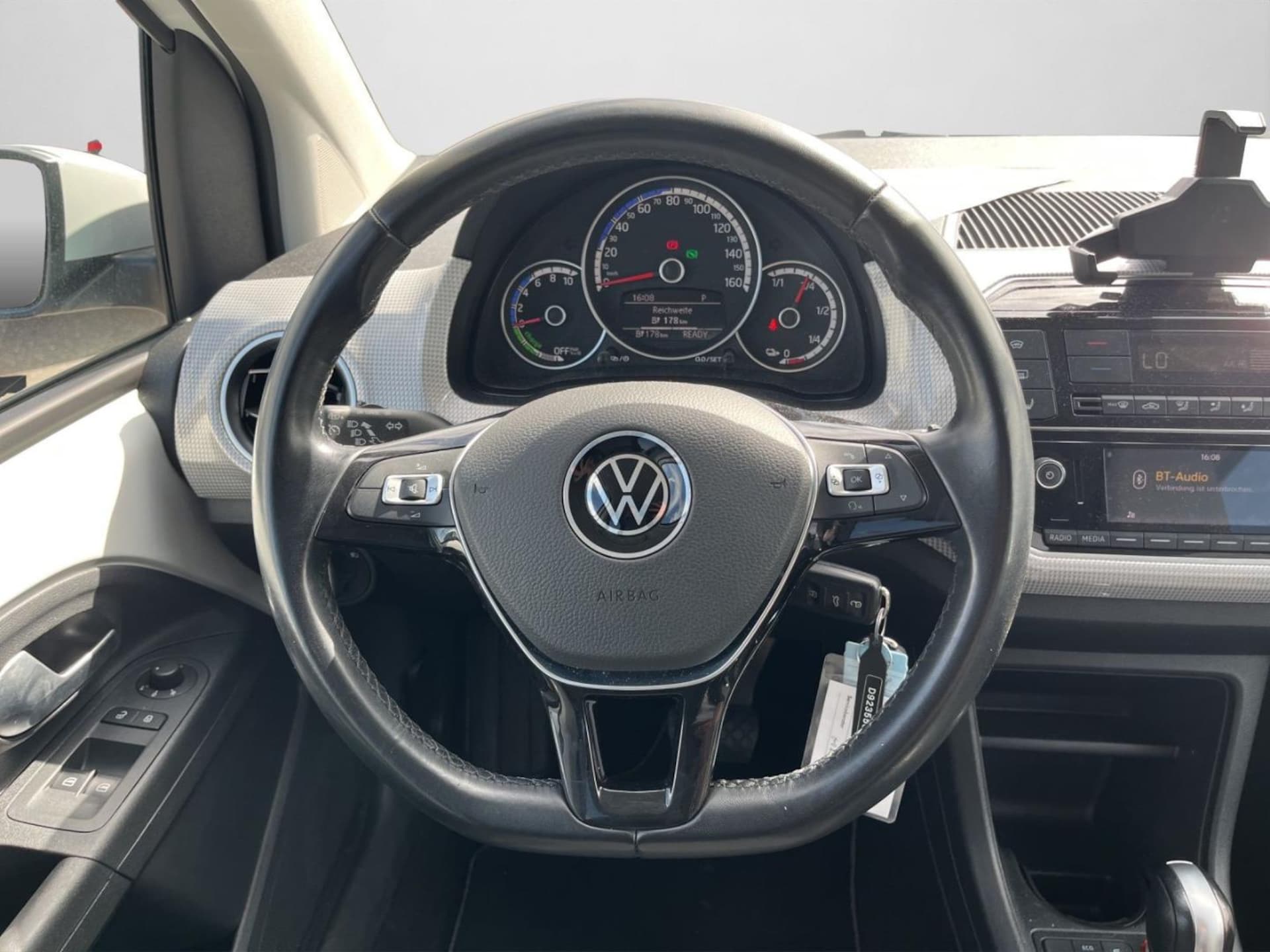 Volkswagen e-up! "Max"