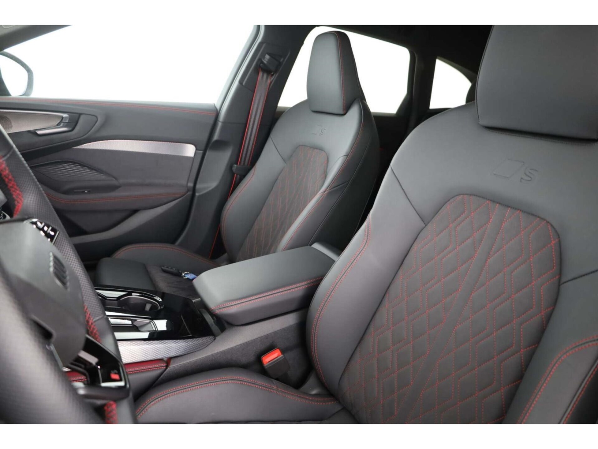 Audi A5 Avant e-hybrid