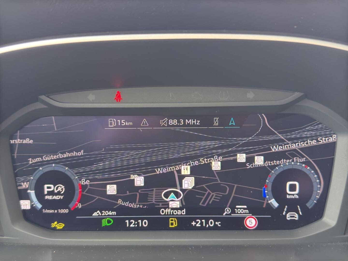 Bild über Audi Q3 advanced 35 TFSI S tronic - für weitere Informationen kontaktieren Sie den Audi Partner