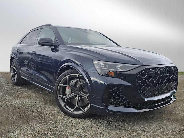 2026 Audi RS Q8 SUV performance