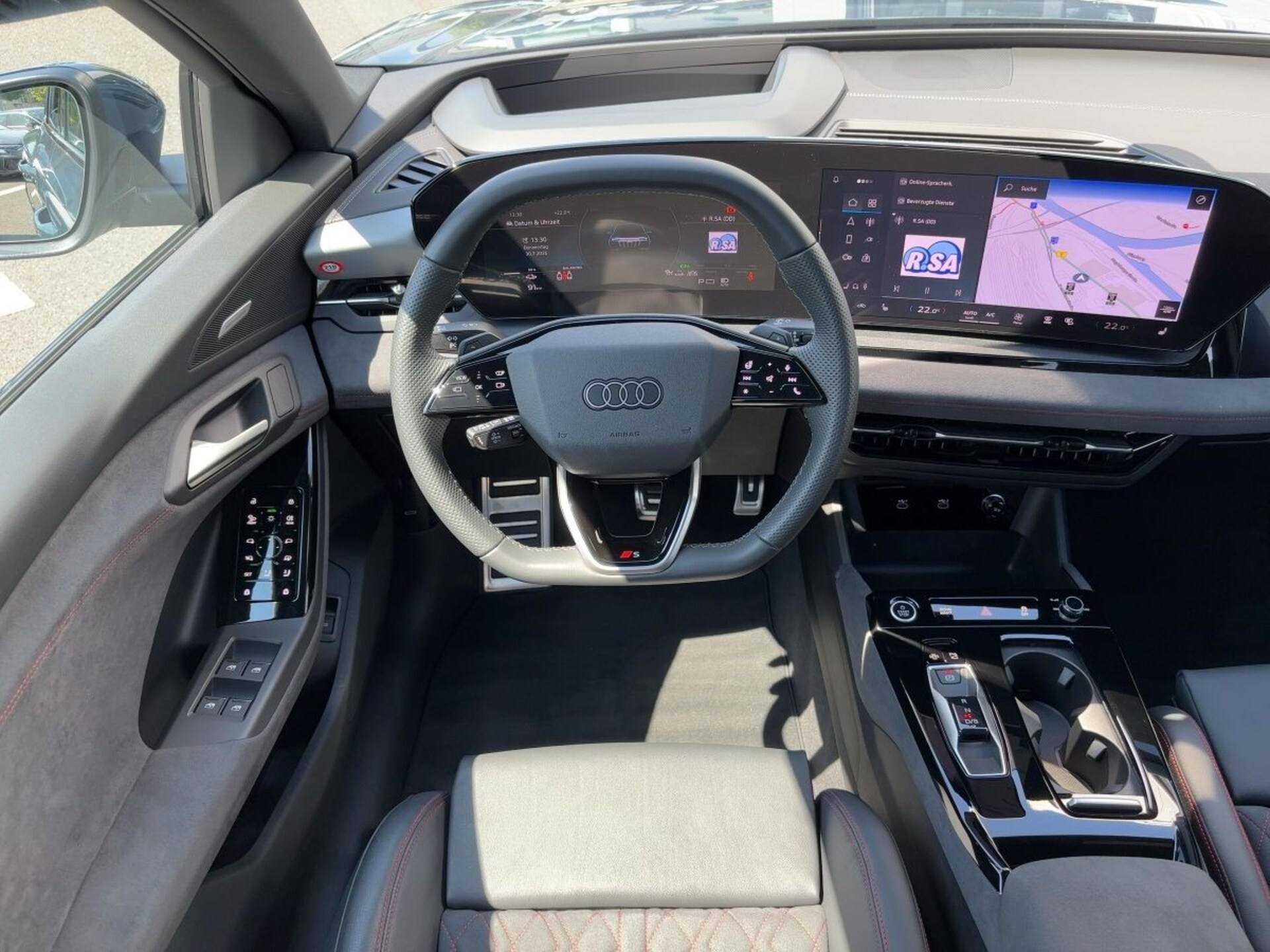 Audi Q6 SUV e-tron