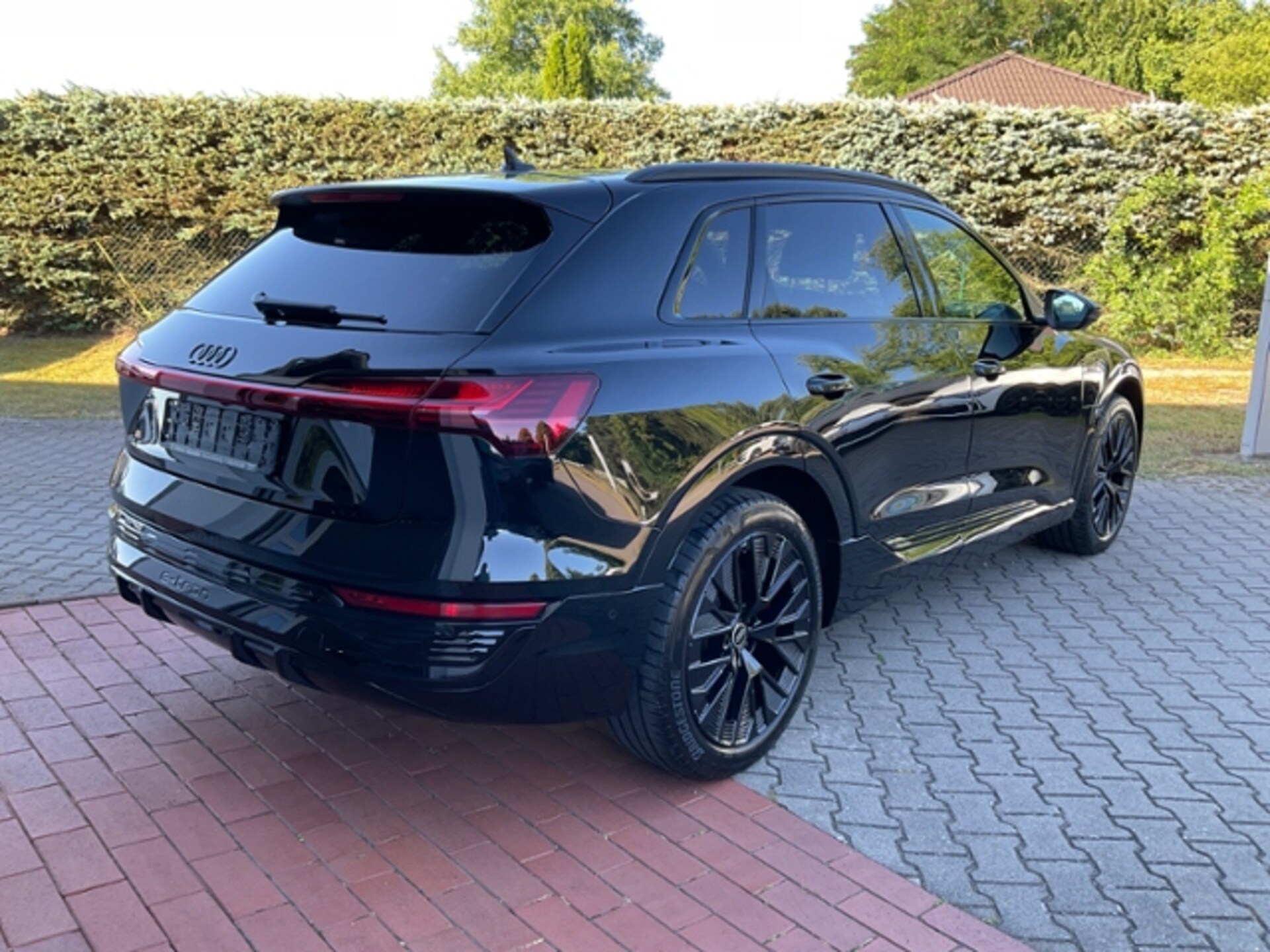 Audi Q8 e-tron S line
