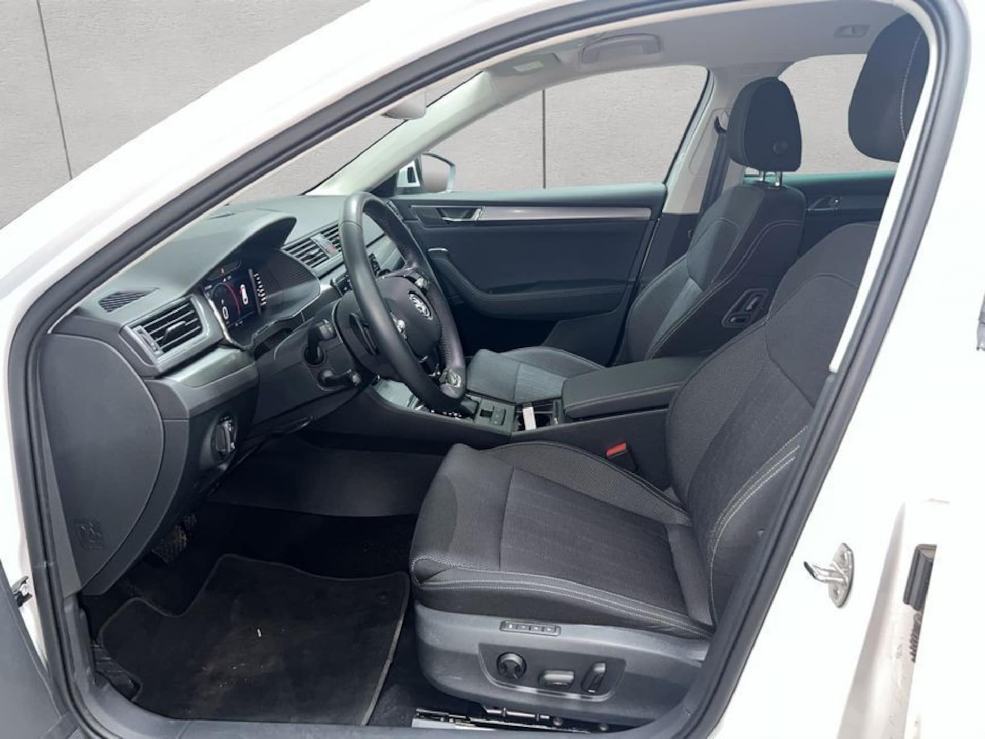 Skoda Superb Combi Style