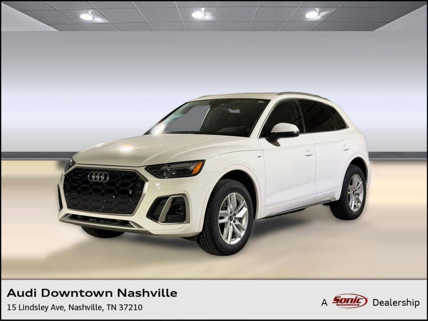 2023 Audi Q5 45 Premium's photo