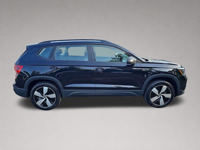 2024 Volkswagen Taos