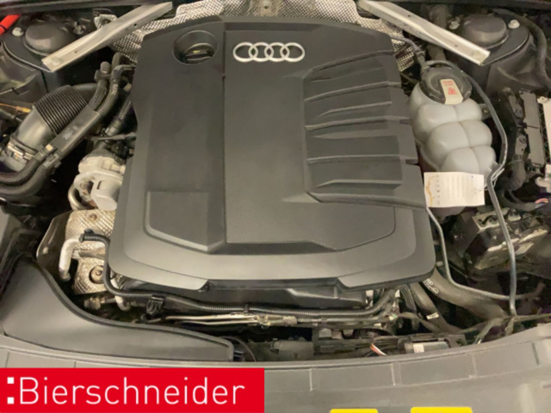 Audi A4 Avant S line
