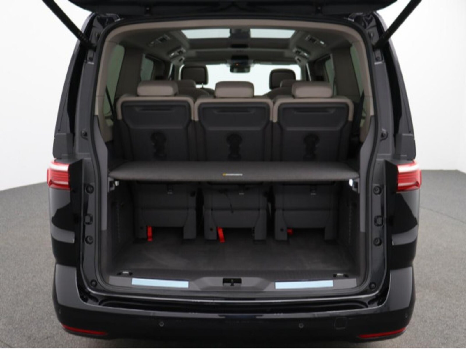 Volkswagen Multivan Langversion – Bild 13