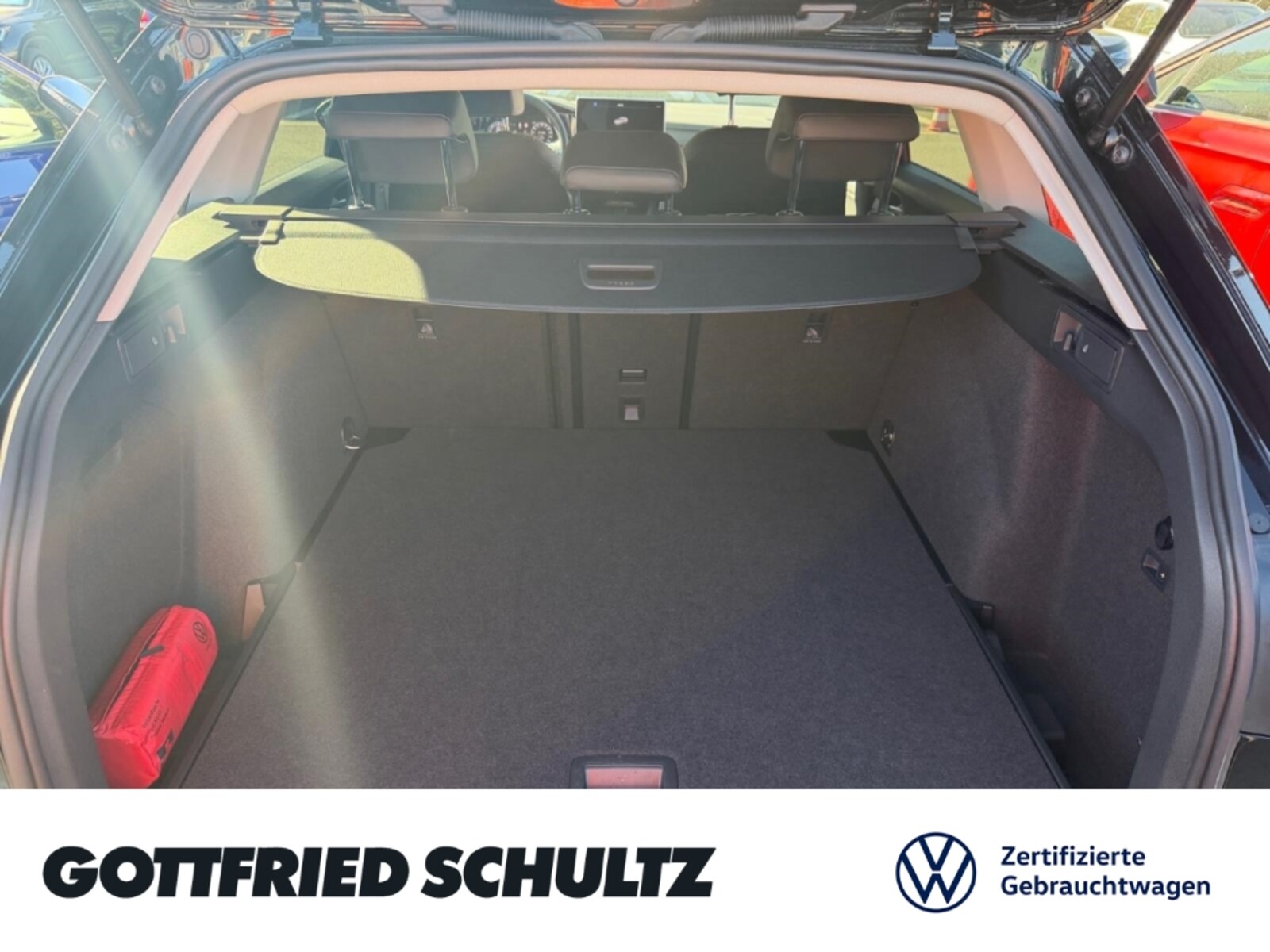 Volkswagen Golf Variant – Bild 9
