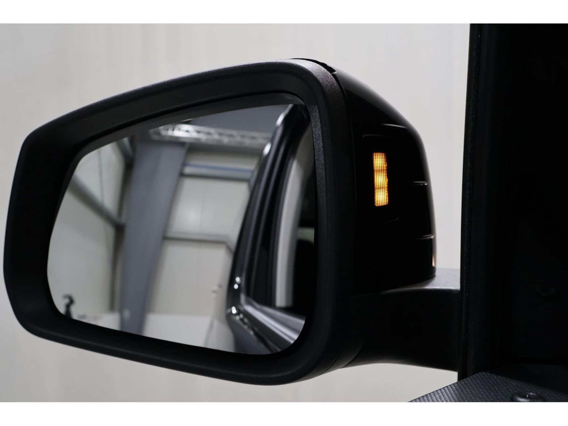 Volkswagen Caddy Basis-Modell