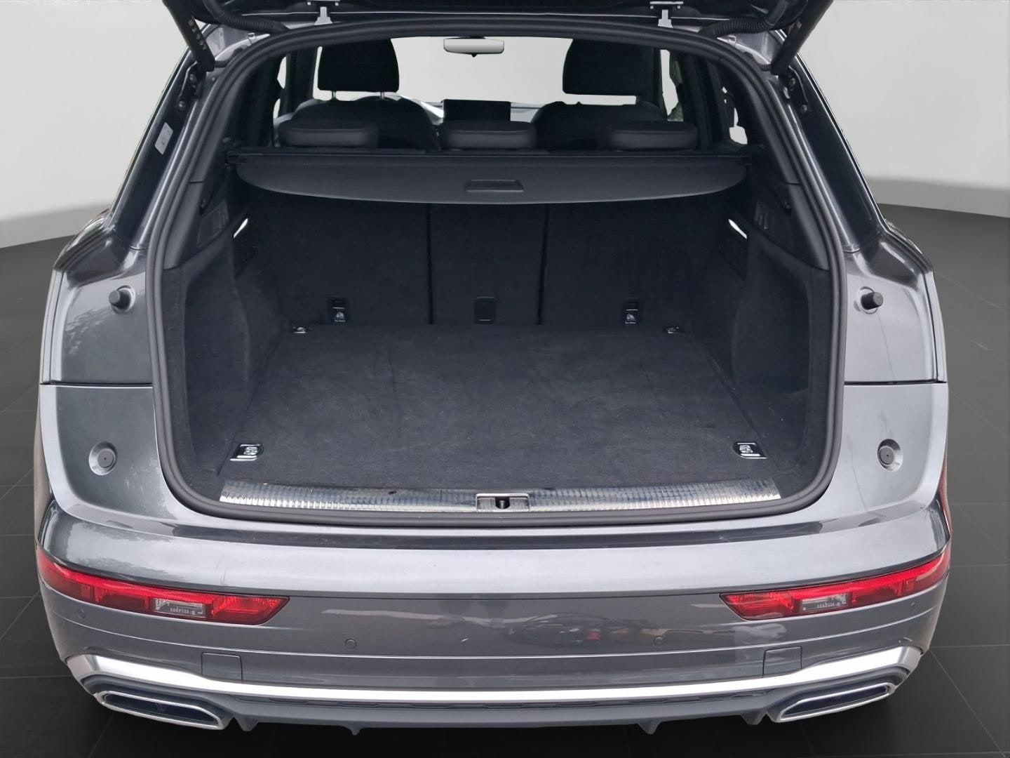 Bild über Audi Q5 TFSI e S line 50 TFSI e quattro S tronic - für weitere Informationen kontaktieren Sie den Audi Partner