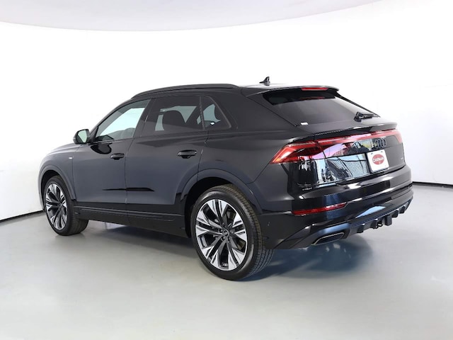 2026 Audi Q8