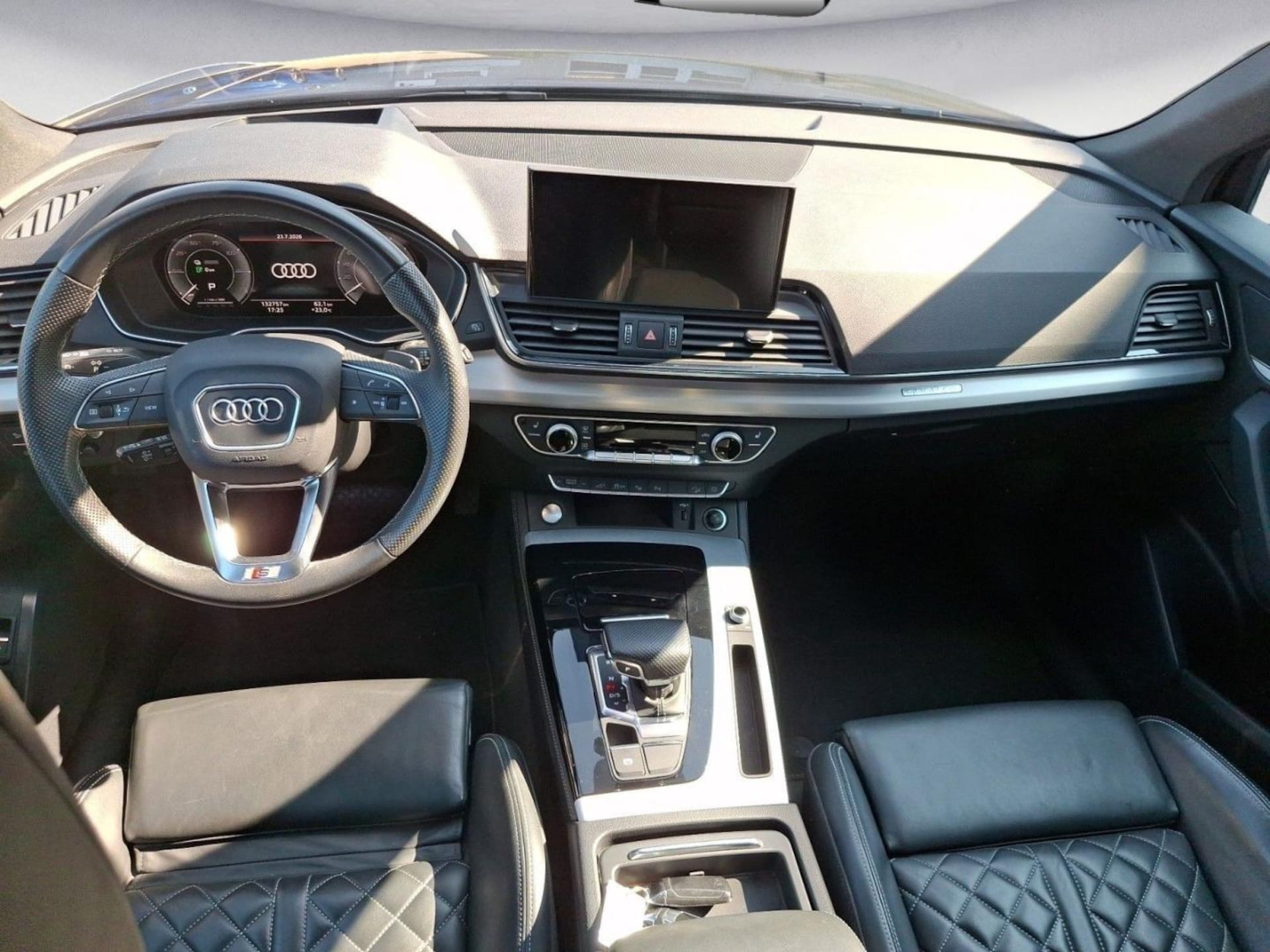 Audi Q5 TFSI e S line