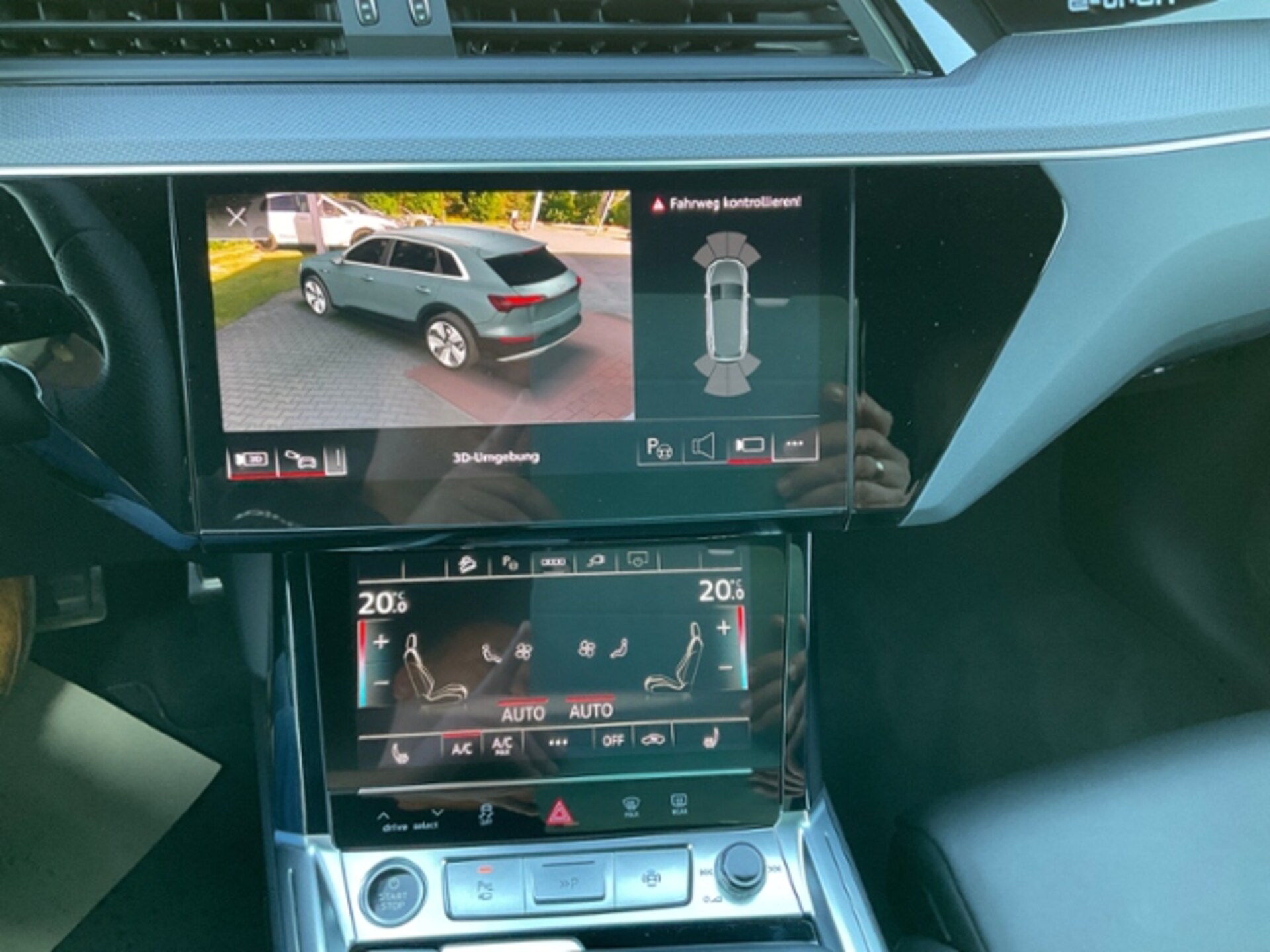 Audi Q8 e-tron S line