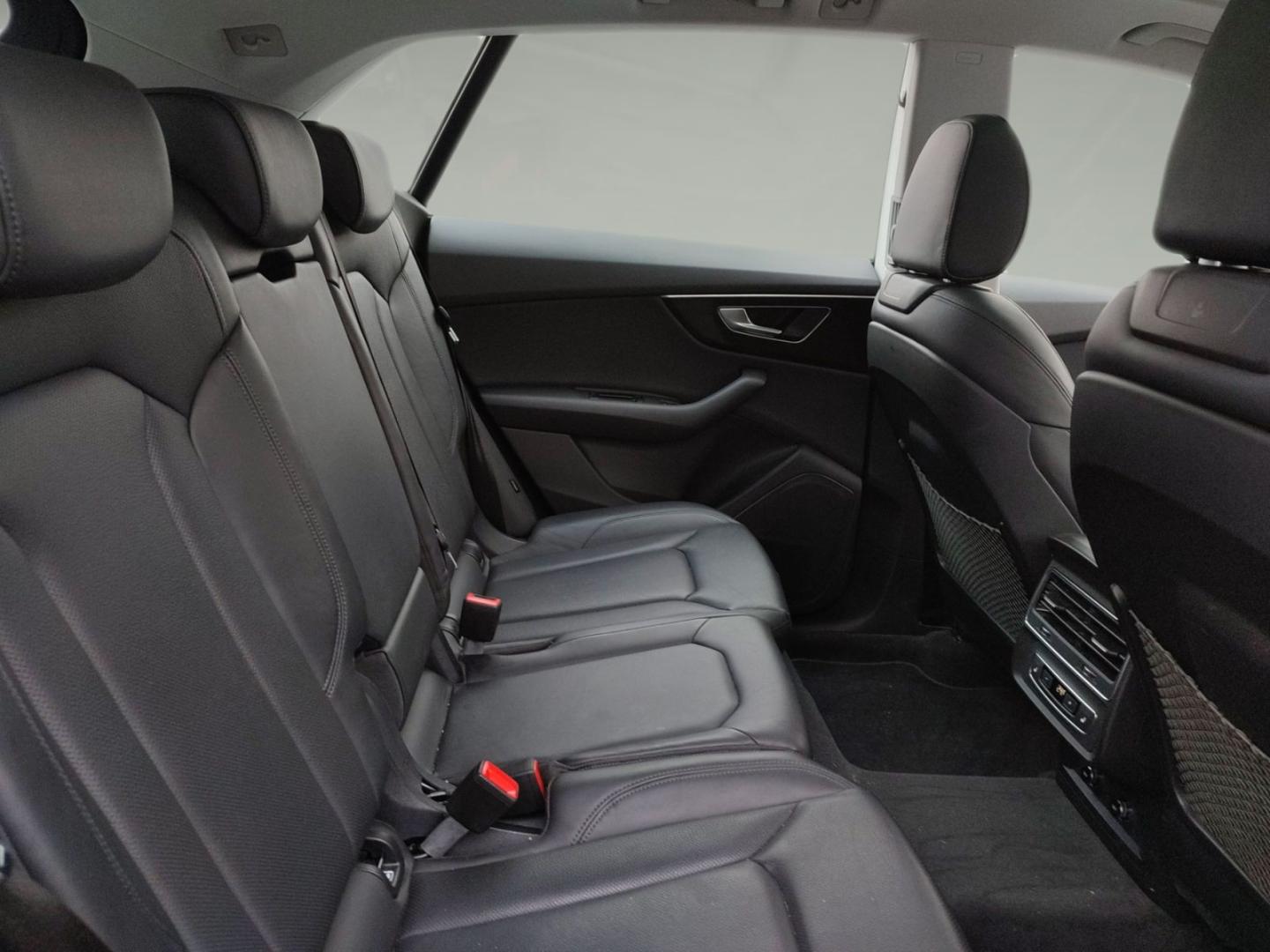 Image about Audi Q8 TFSI e 55 TFSI e quattro tiptronic
