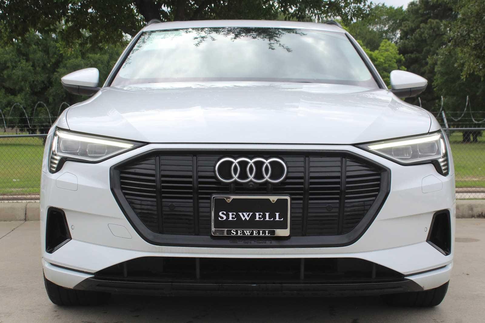 Used 2022 Audi e-tron Premium with VIN WA1AAAGE5NB006875 for sale in Houston, TX
