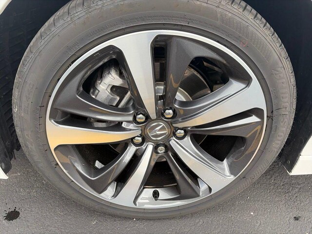 2025 Acura TLX