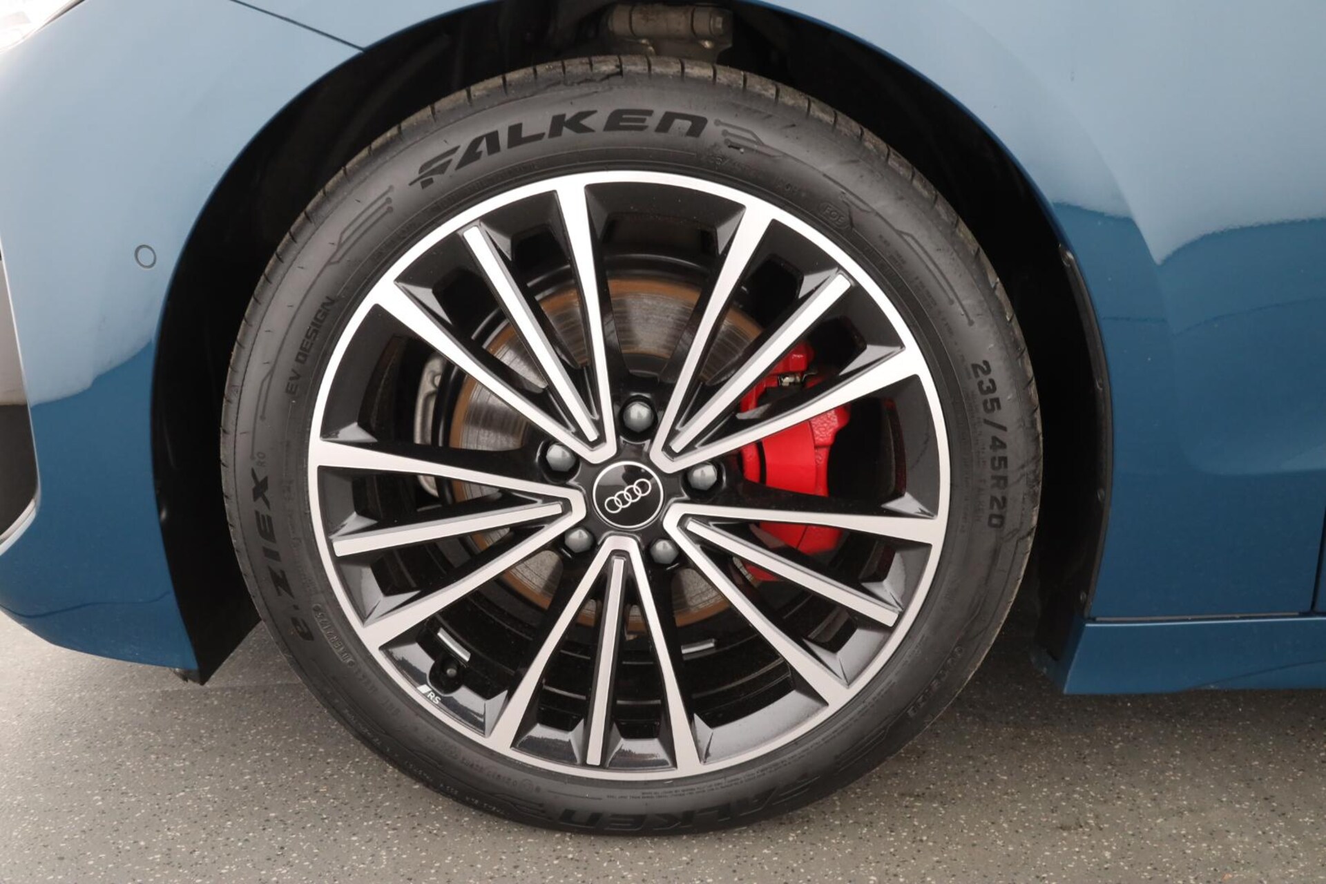 Audi A6 Avant e-tron