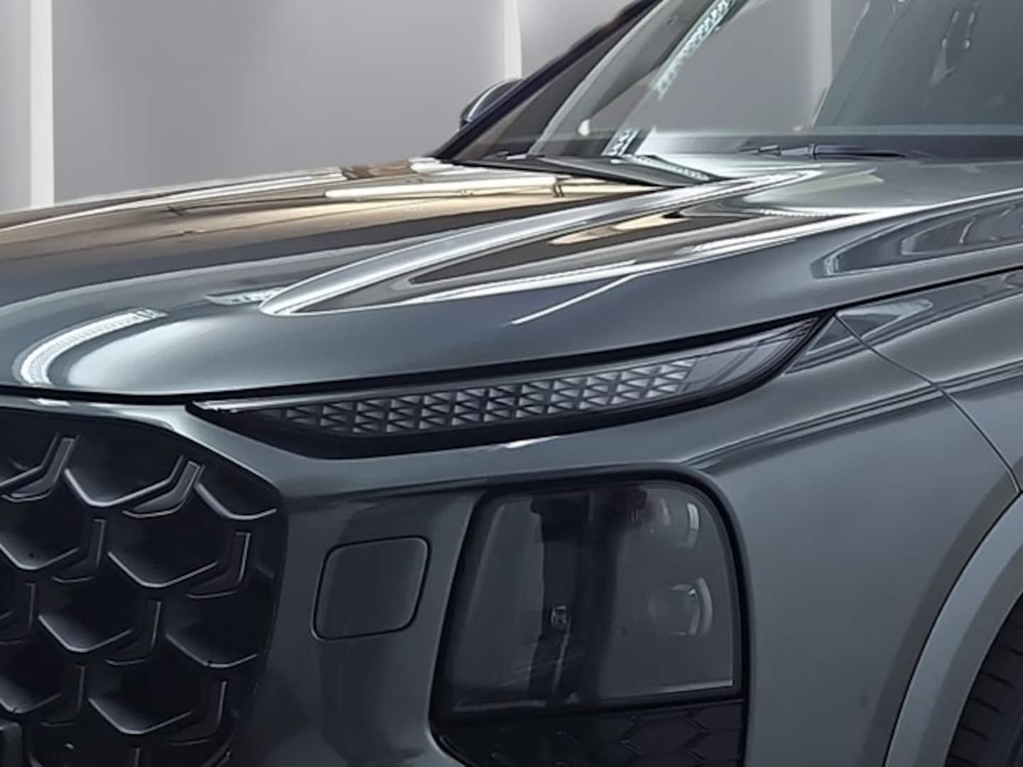 Bild über Audi Q7 SUV TDI quattro 220 kW tiptronic - für weitere Informationen kontaktieren Sie den Audi Partner