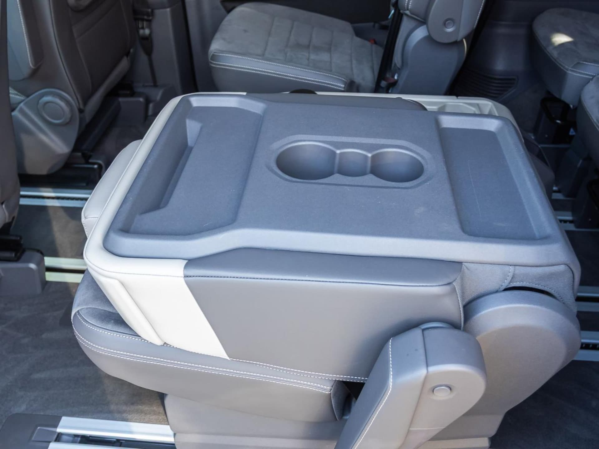 Volkswagen Multivan Style
