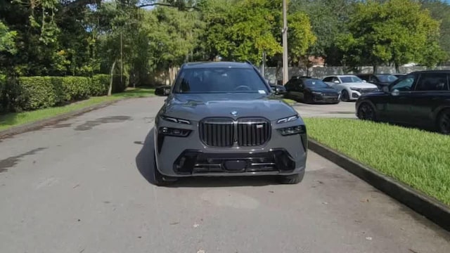 2026 BMW X7