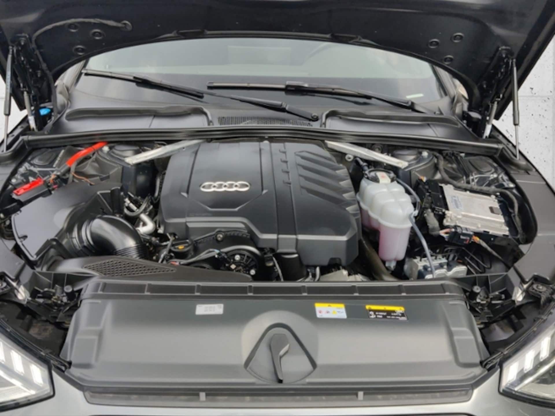 Audi A4 Avant S line