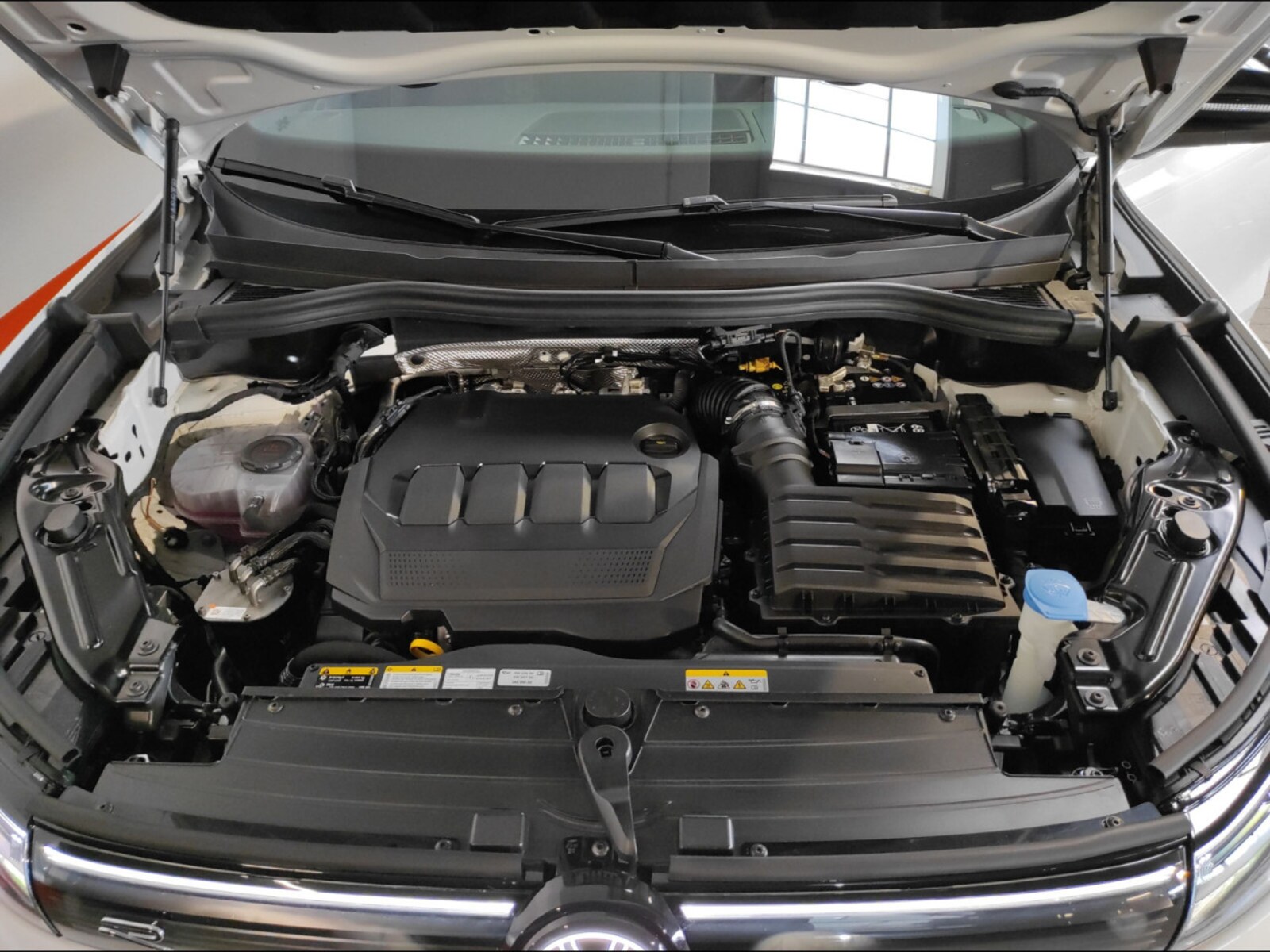 Volkswagen Tiguan – Bild 15