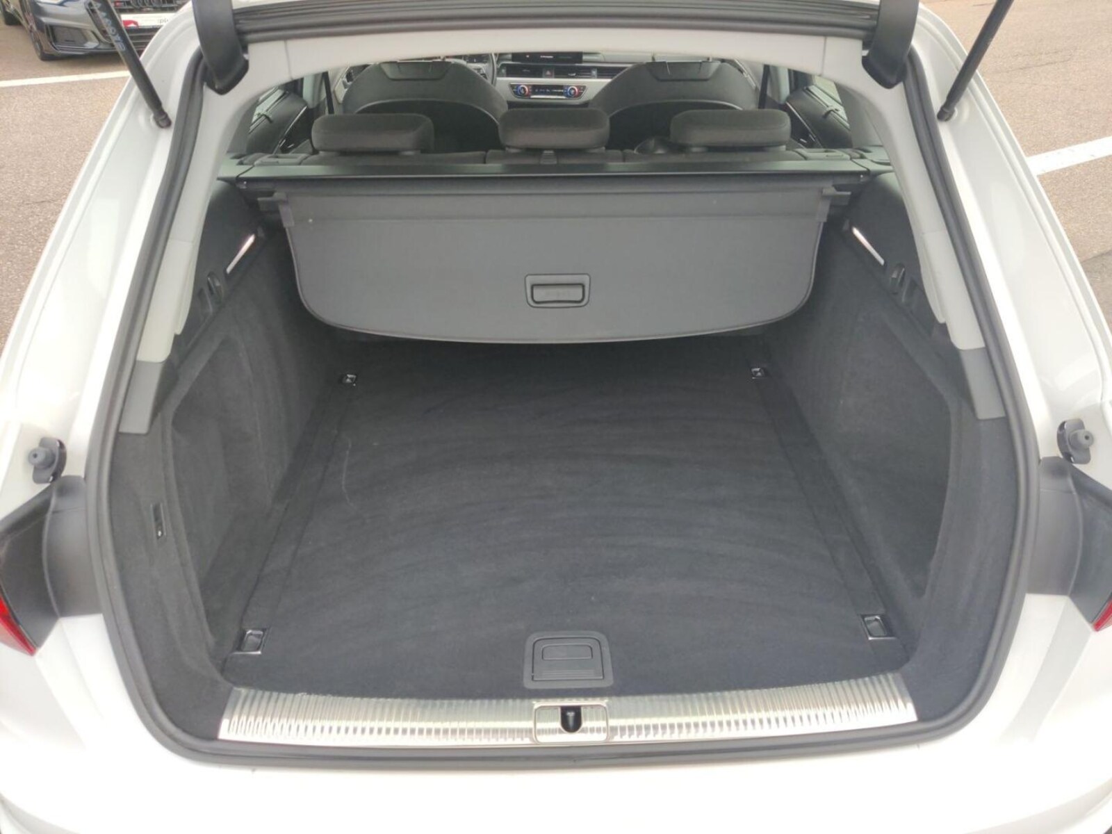 Audi A4 Avant – Bild 12