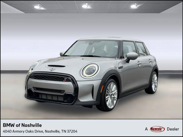 2024 MINI Hardtop 4 Door