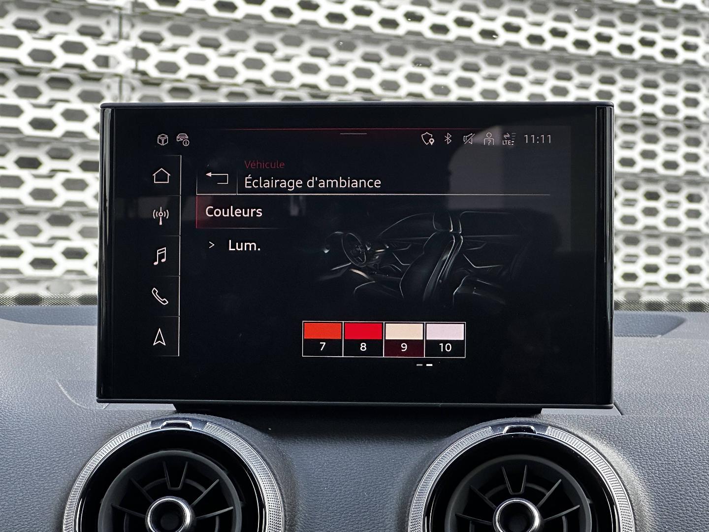 Image about Audi Q2 S line plus 35 TFSI 110 kW (150 ch) S tronic