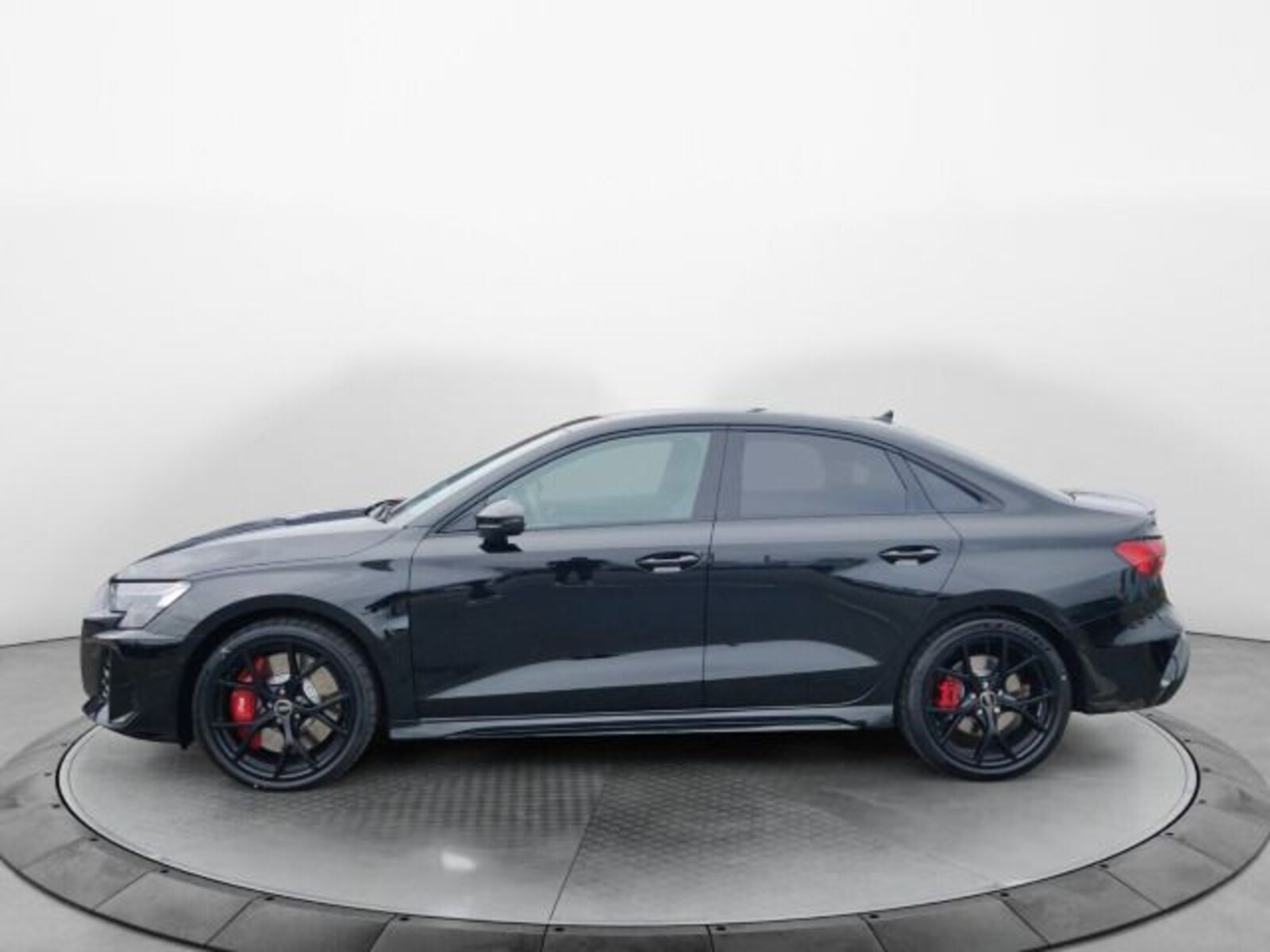 Audi RS 3 Limousine – Bild 2