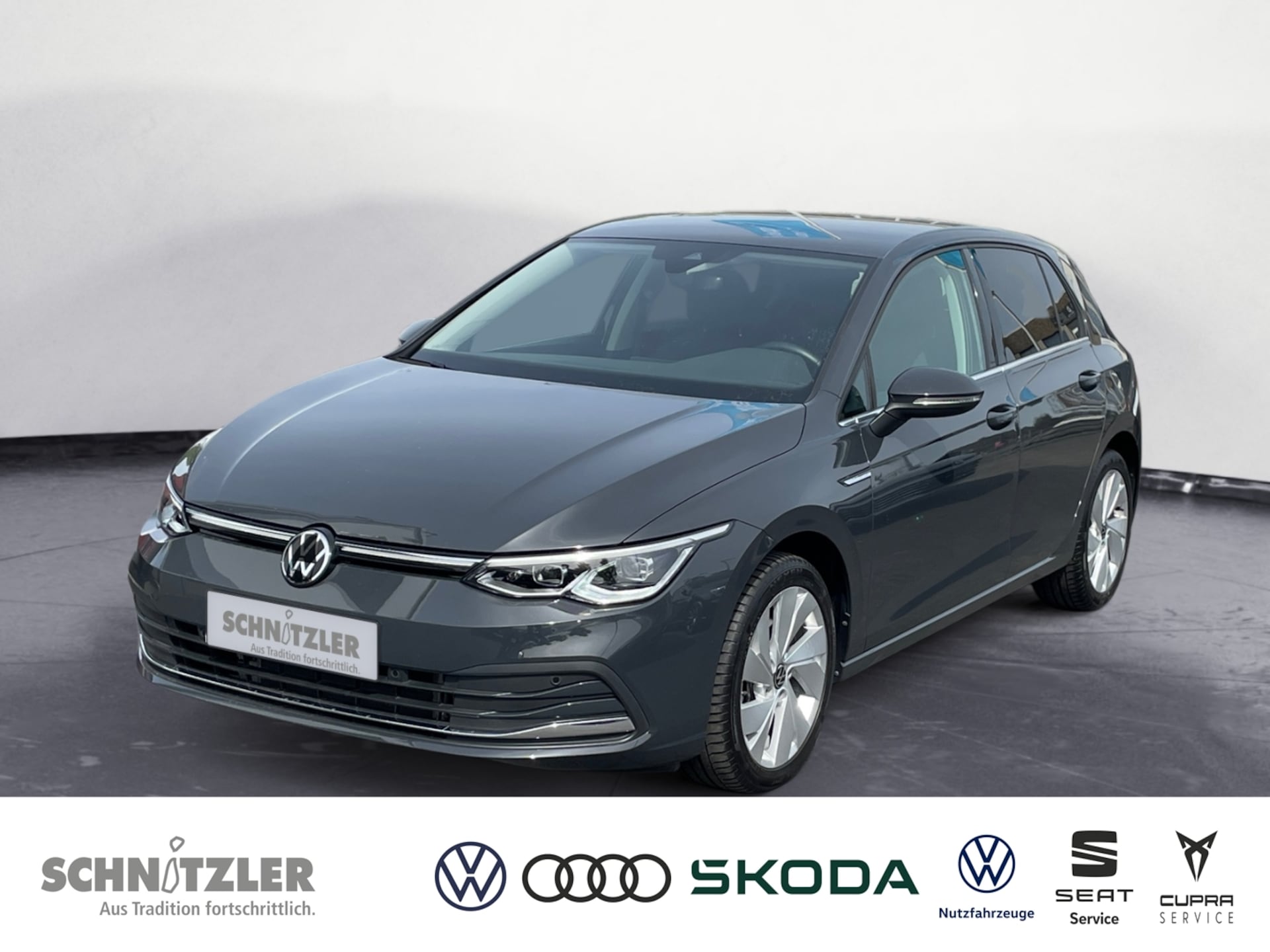 Volkswagen Golf — Volkswagen Golf 2.0 TSI DSG Style LED+/PDC/KEYLESS/APP/VC+++