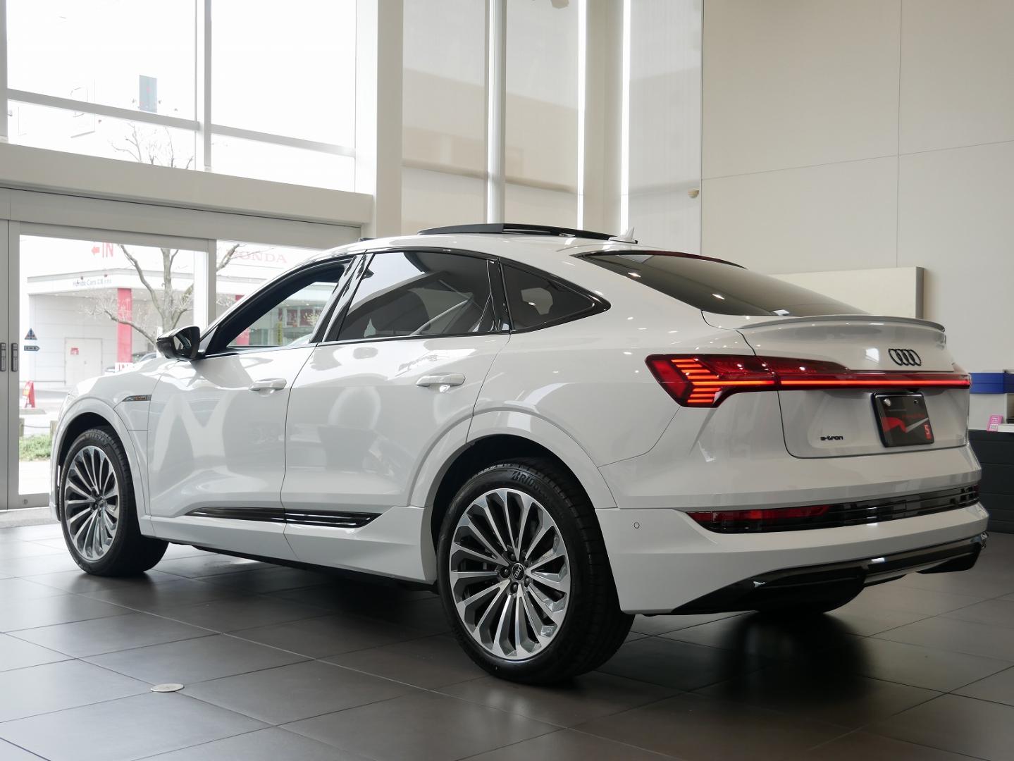 Image about Audi e-tron Sportback 55 quattro S line 300,00 kW