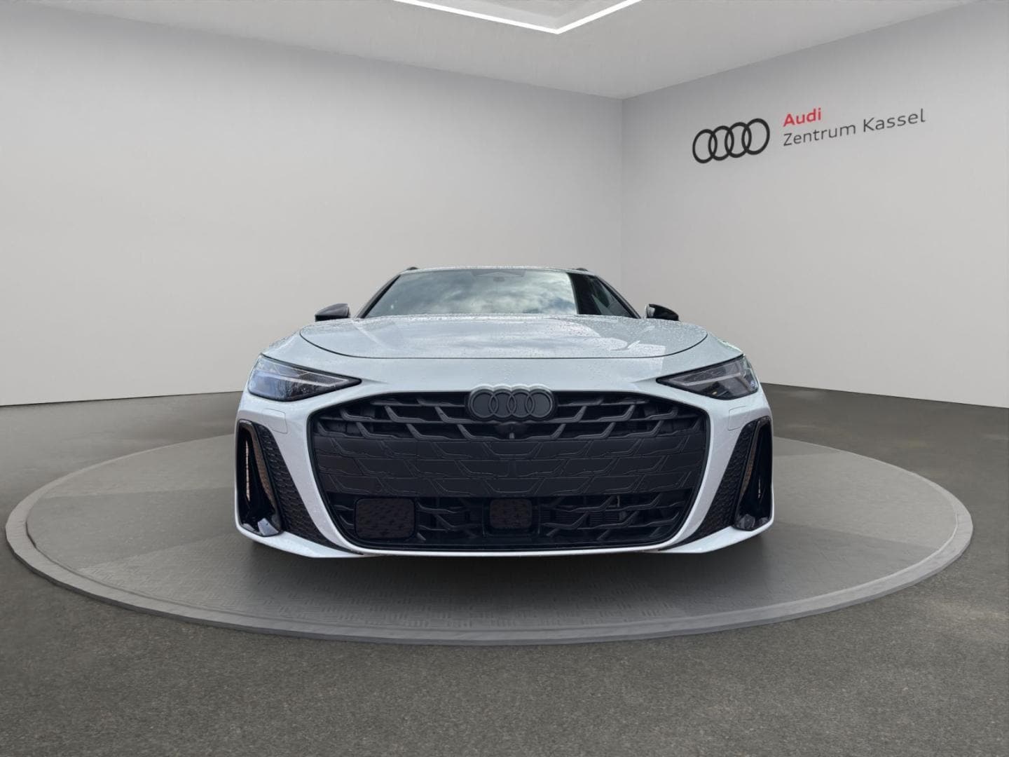 Bild über Audi A6 Avant e-hybrid edition one e-hybrid quattro 270 kW S tronic - für weitere Informationen kontaktieren Sie den Audi Partner